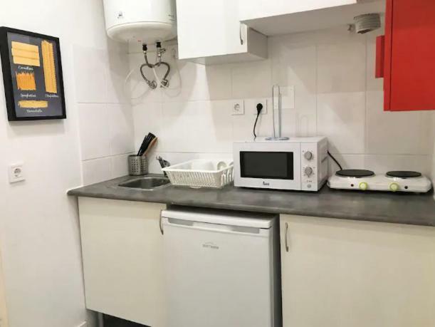 Ferienwohnung Cozy And Beautiful Flat In Great Location! Lissabon Exterior foto
